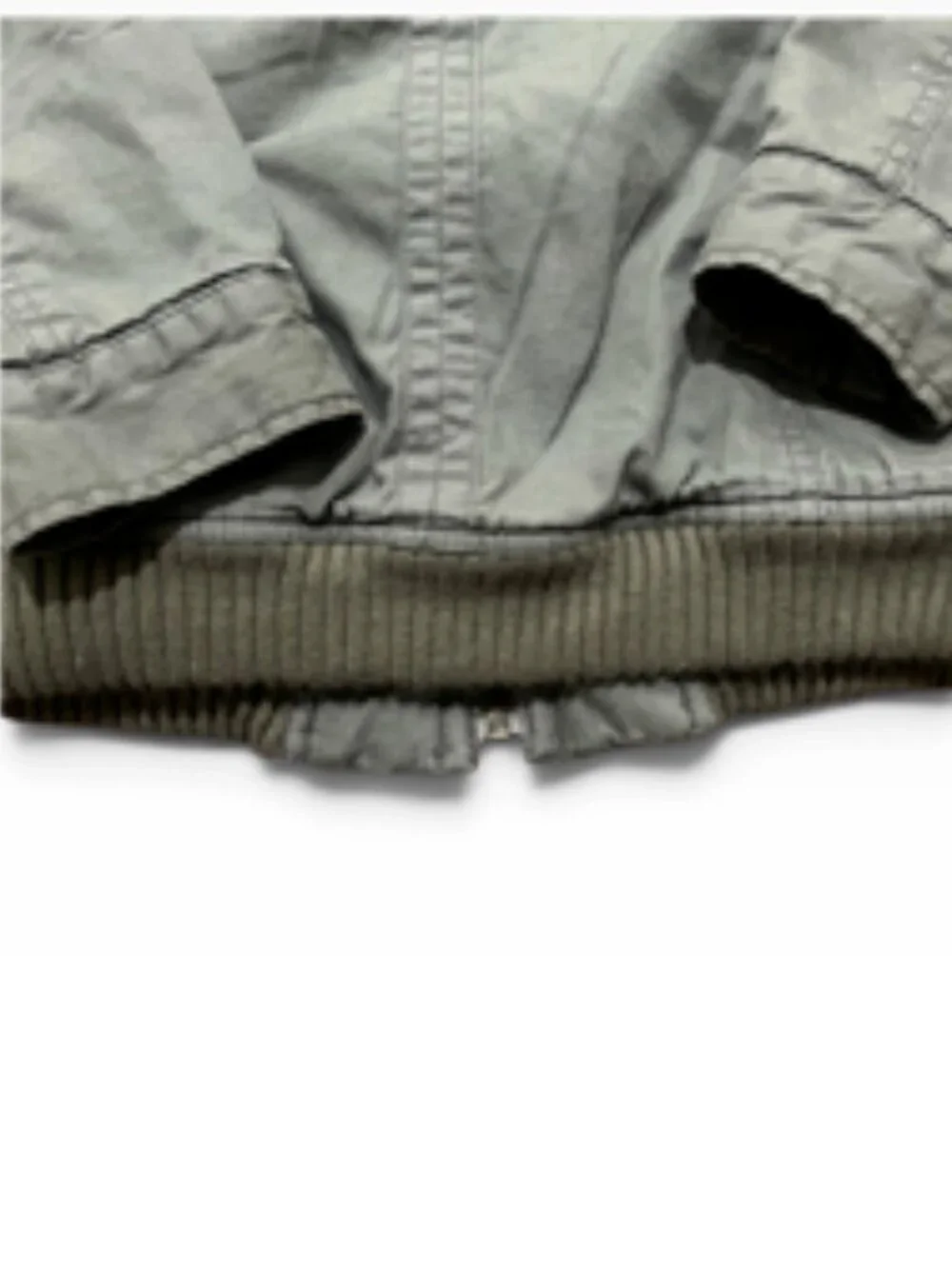QuickSilver Bomber Jacket Boys Large (16-18) Vintage Army Green Canvas Utility